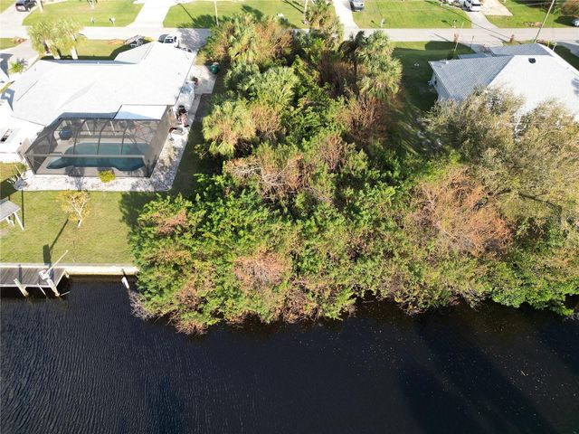 4194 YUCATAN CIRCLE, Port Charlotte, FL 33948