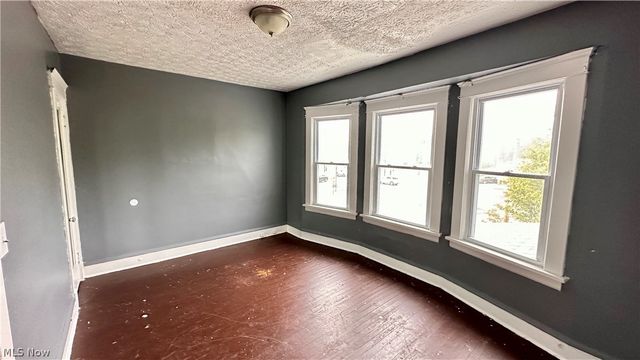 11308 Durant Avenue, Cleveland, OH 44108