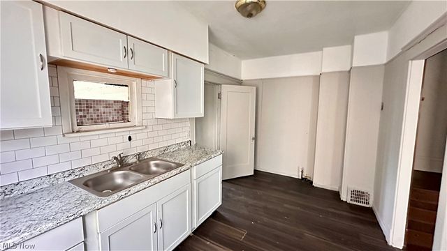 11308 Durant Avenue, Cleveland, OH 44108