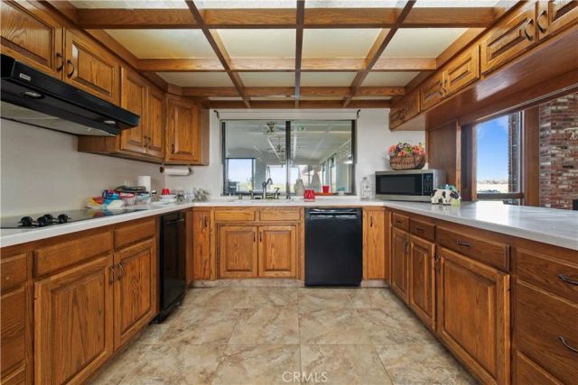 6922 G Street, Merced, CA 95340