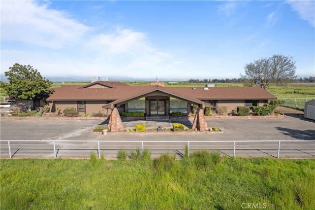 6922 G Street, Merced, CA 95340