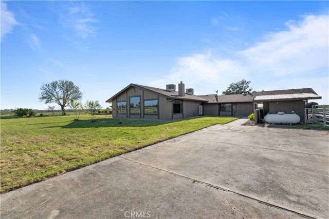 6922 G Street, Merced, CA 95340