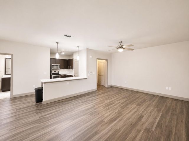 3788 Richmond Avenue 1325, Houston, TX 77046