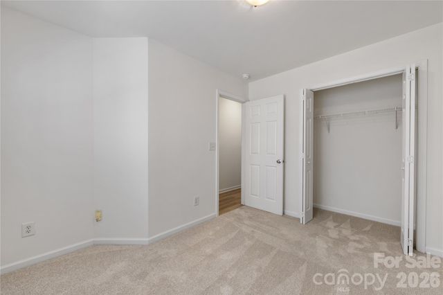 1127 Ilana Court, Charlotte, NC 28204