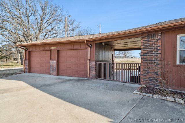 50250 S 36500 Road, Cleveland, OK 74020