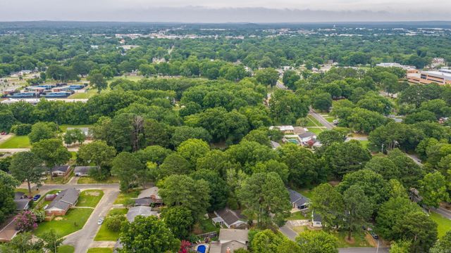 11 Stagecoach Road, Conway, AR 72034