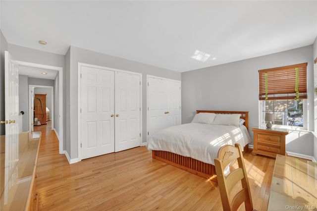 305 Rockwood Court, Yorktown Heights, NY 10598