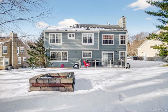 305 Rockwood Court, Yorktown Heights, NY 10598