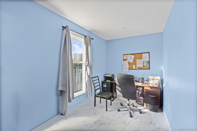 17525 County Road 48, Cutchogue, NY 11935