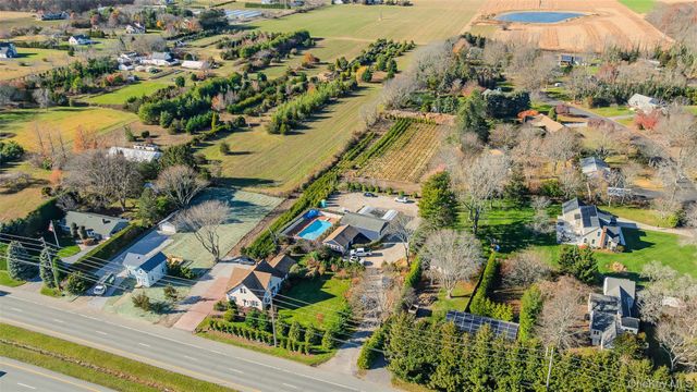 17525 County Road 48, Cutchogue, NY 11935