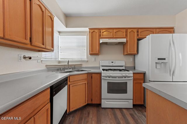 11823 Stone Castle Drive, El Paso, TX 79936