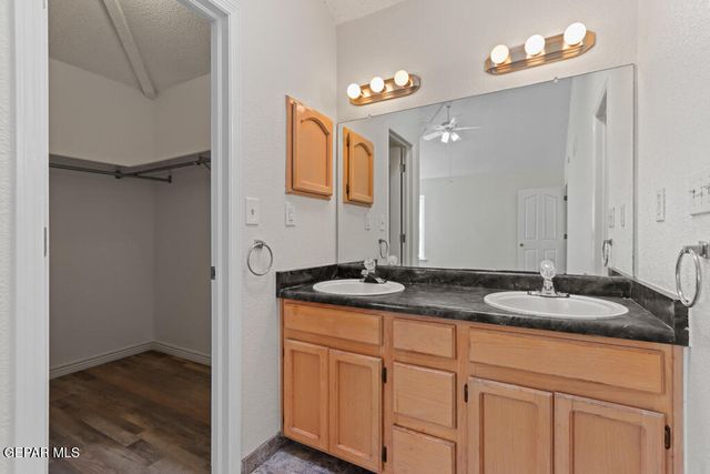 11823 Stone Castle Drive, El Paso, TX 79936