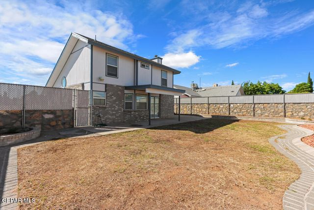 11823 Stone Castle Drive, El Paso, TX 79936