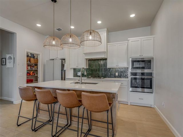 13316 Mesquite Trail, Yukon, OK 73099