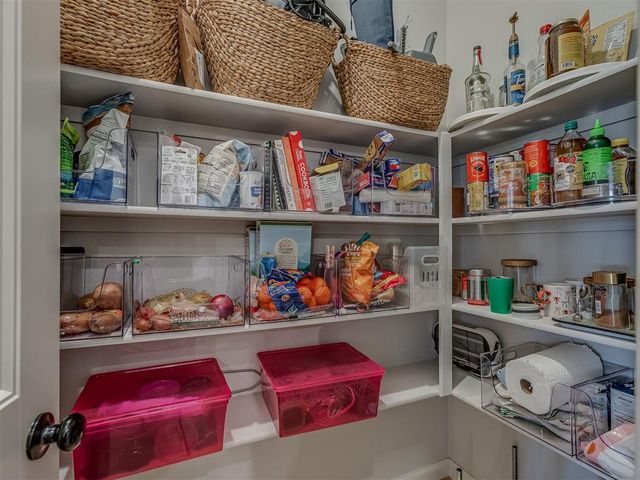 13316 Mesquite Trail, Yukon, OK 73099