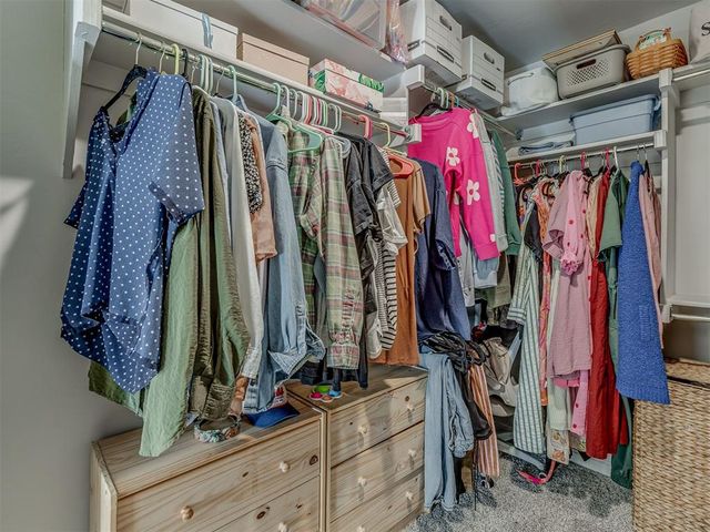 13316 Mesquite Trail, Yukon, OK 73099