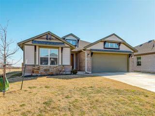 13316 Mesquite Trail, Yukon, OK 73099