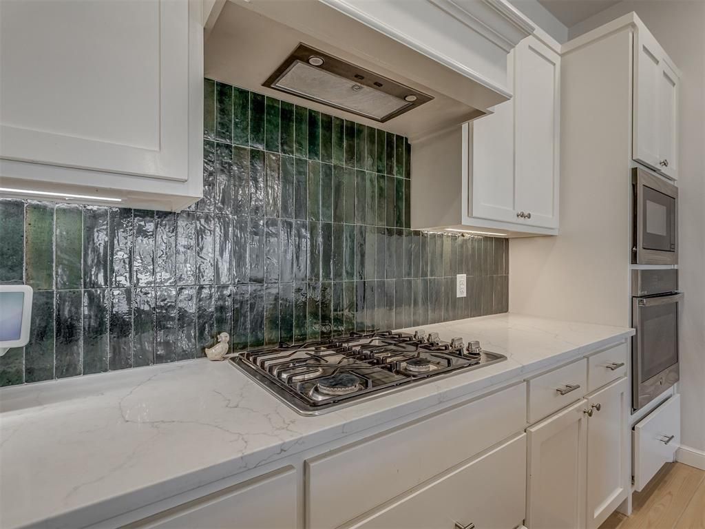 Image 18 of property listing at 13316 Mesquite Trail, Yukon, OK 73099