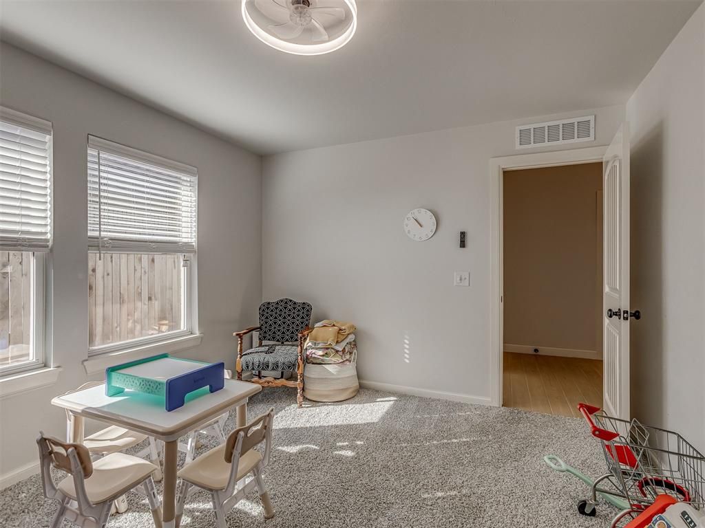Image 38 of property listing at 13316 Mesquite Trail, Yukon, OK 73099