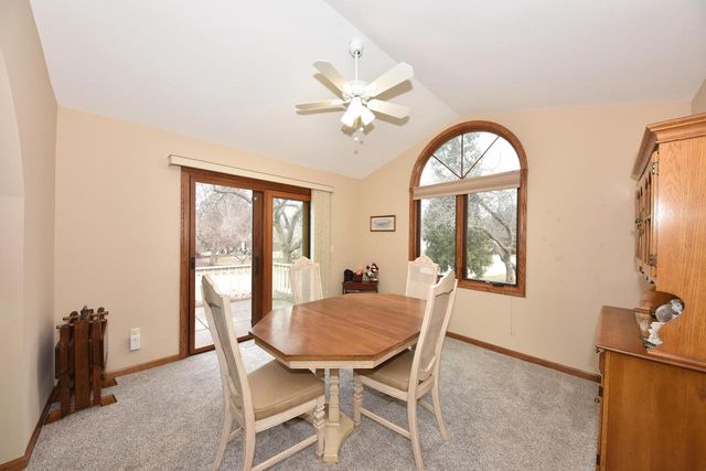 5458 Wild Cherry CIRCLE, Greendale, WI 53129