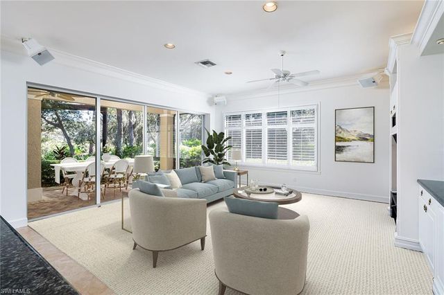 896 Barcarmil WAY, Naples, FL 34110