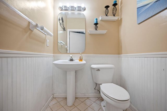 483 NW 87th Terrace, Coral Springs, FL 33071