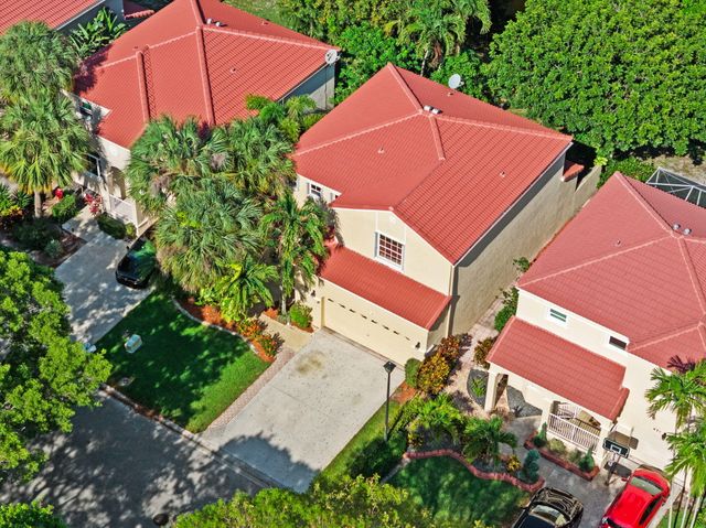 483 NW 87th Terrace, Coral Springs, FL 33071