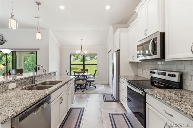 2834 N Canterbury Lake Drive, Hernando, FL 34442