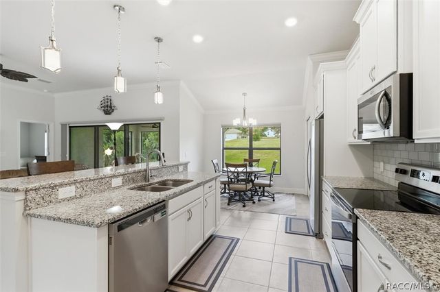 2834 N Canterbury Lake Drive, Hernando, FL 34442