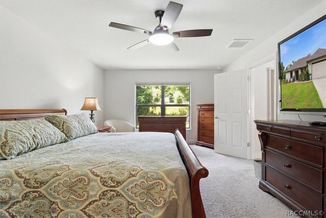 2834 N Canterbury Lake Drive, Hernando, FL 34442
