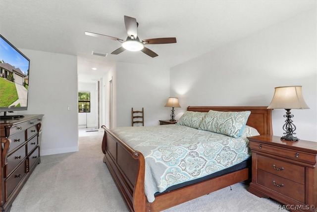 2834 N Canterbury Lake Drive, Hernando, FL 34442