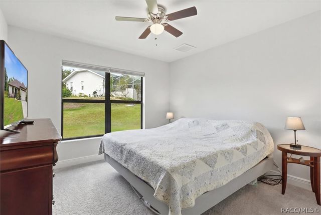 2834 N Canterbury Lake Drive, Hernando, FL 34442