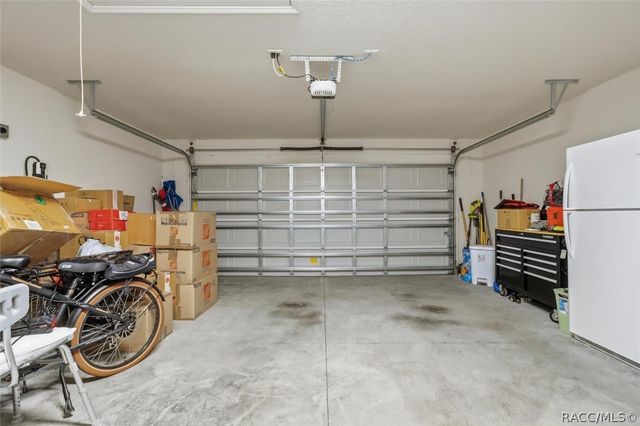 2834 N Canterbury Lake Drive, Hernando, FL 34442
