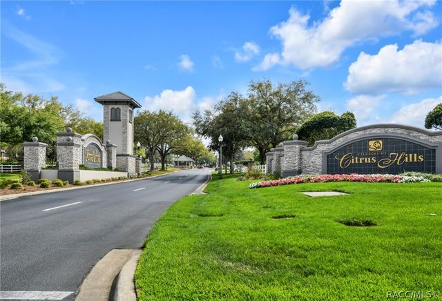 2834 N Canterbury Lake Drive, Hernando, FL 34442