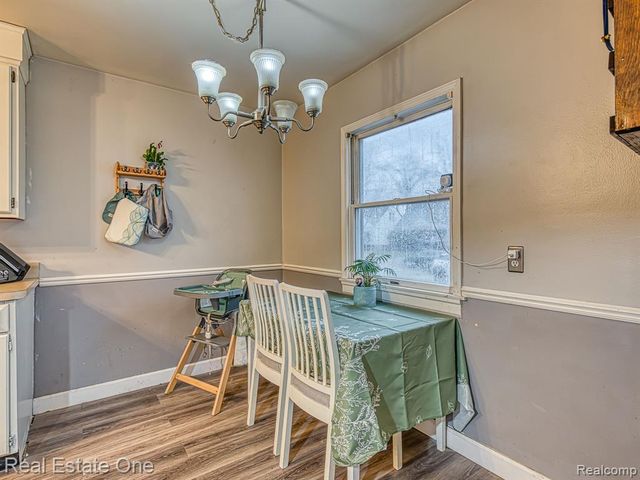 2209 Thomas Street, Lincoln Park, MI 48146