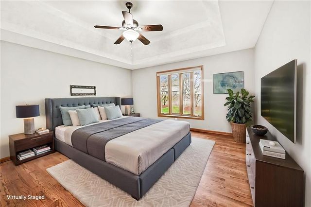 527 Canyon Drive, Lawrence, KS 66049
