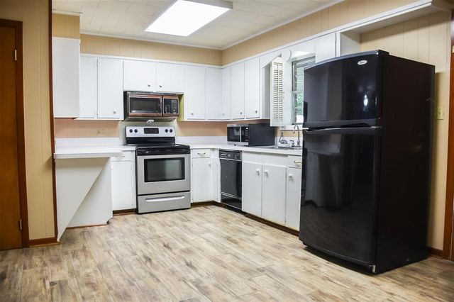 722 E Division Street, Jennings, LA 70546