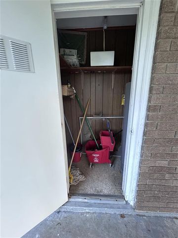 722 E Division Street, Jennings, LA 70546