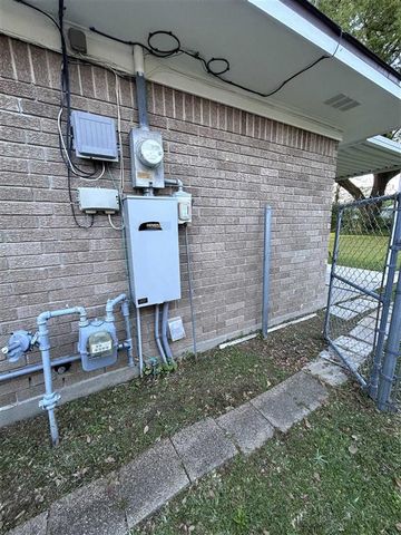 722 E Division Street, Jennings, LA 70546