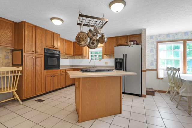 110 Copperhead Court, Round O, SC 29474