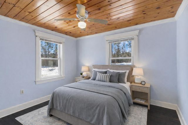 19 Maple Avenue, Newton, NH 03858