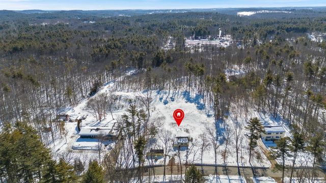 19 Maple Avenue, Newton, NH 03858