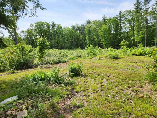 19 Maple Avenue, Newton, NH 03858