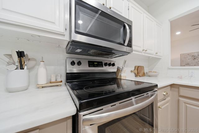 11221 S 107th East Avenue, Bixby, OK 74008