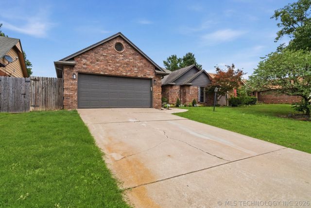 11221 S 107th East Avenue, Bixby, OK 74008