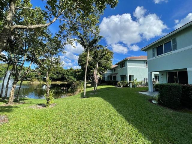 3550 Oleander Ter, Riviera Beach, FL 33404