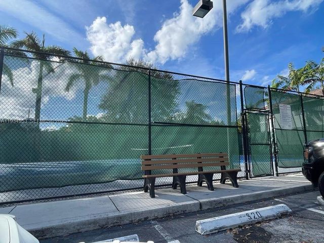 3550 Oleander Ter, Riviera Beach, FL 33404