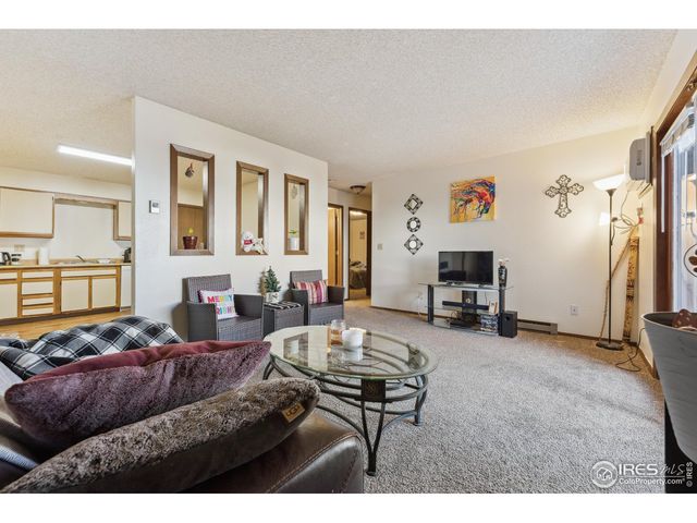 332 Terri Dr, Loveland, CO 80537