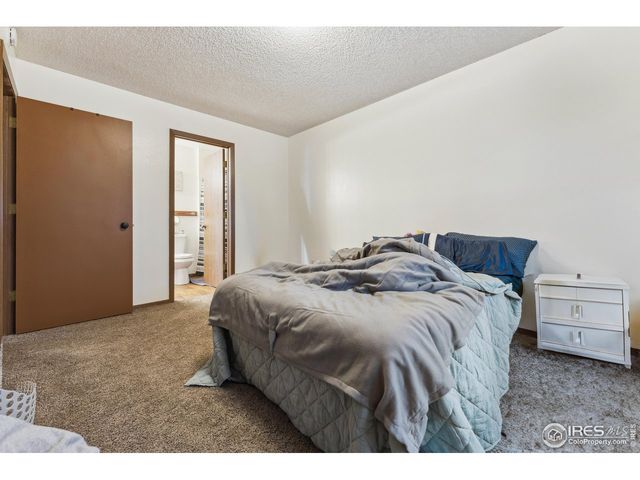 332 Terri Dr, Loveland, CO 80537