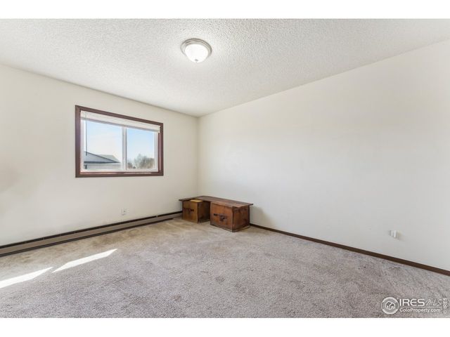 332 Terri Dr, Loveland, CO 80537